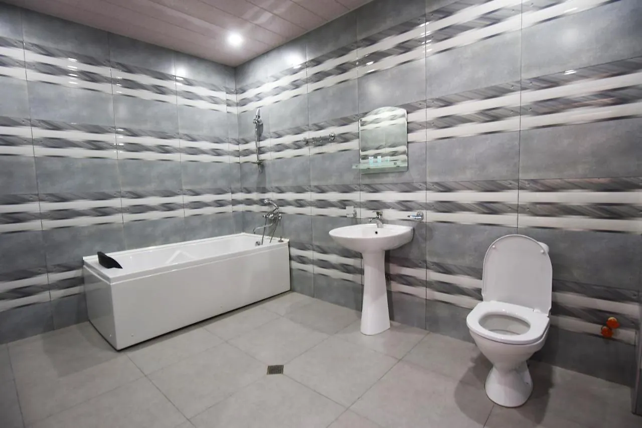 Hotel Vake Palace Tbilisi 3*,